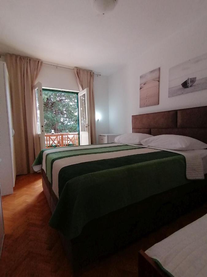 Apartment Borovi With Terrace And Parking Podaca Buitenkant foto