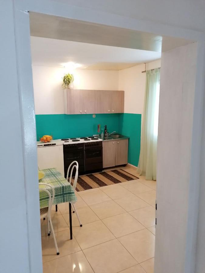 Apartment Borovi With Terrace And Parking Podaca Buitenkant foto
